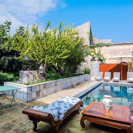 Dimora Di Catullo - Ospitalita Di Charme Villa Palazzolo Acreide Bagian luar foto