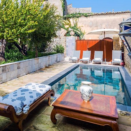 Dimora Di Catullo - Ospitalita Di Charme Villa Palazzolo Acreide Bagian luar foto