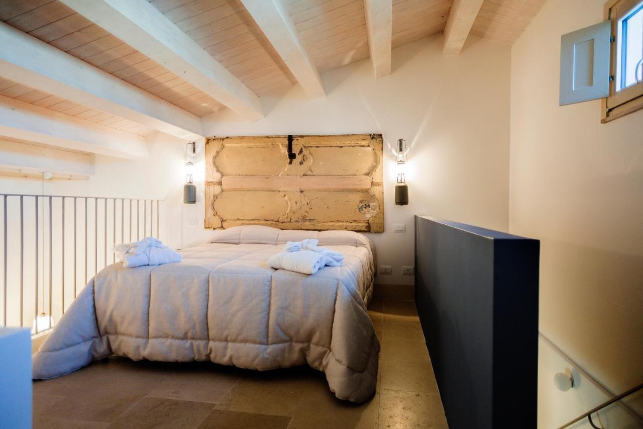 Dimora Di Catullo - Ospitalita Di Charme Villa Palazzolo Acreide Bagian luar foto